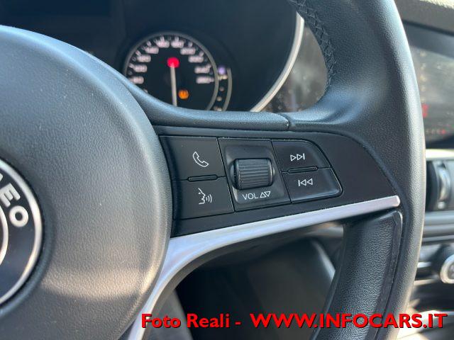 ALFA ROMEO Giulia 2.2 Turbodiesel 150 CV AT8 prezzo reale