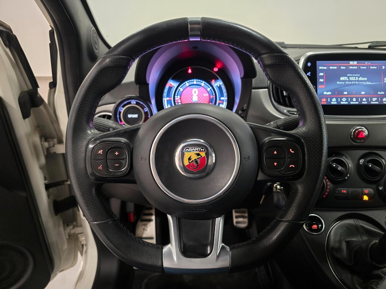 Abarth 595 1.4 Turbo T-Jet 160 CV Pista