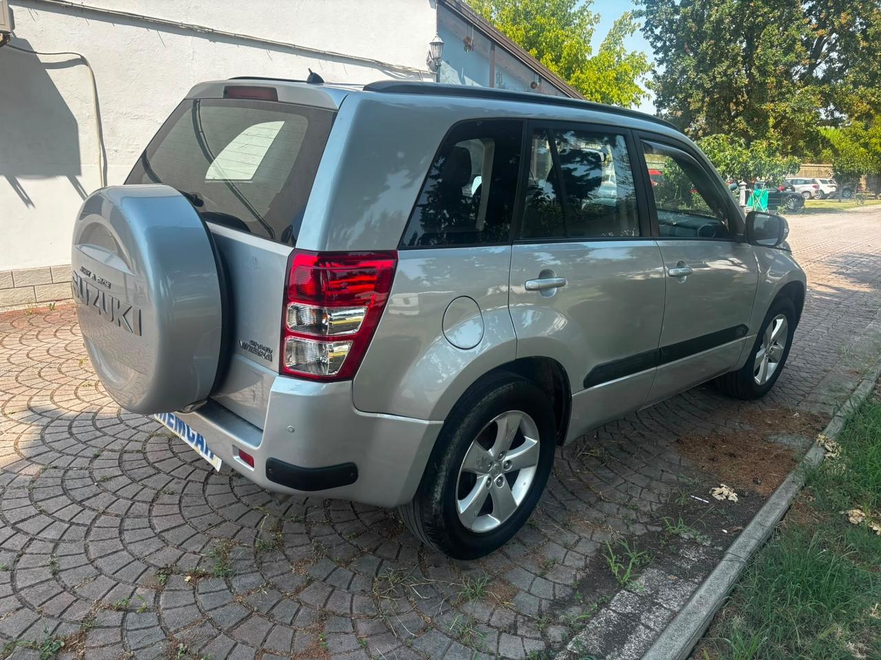 Suzuki Grand Vitara 1.9 DDiS 5 porte 4X4 BELLISSIMA UNICO PROPRIETARIO PERMUTABILE