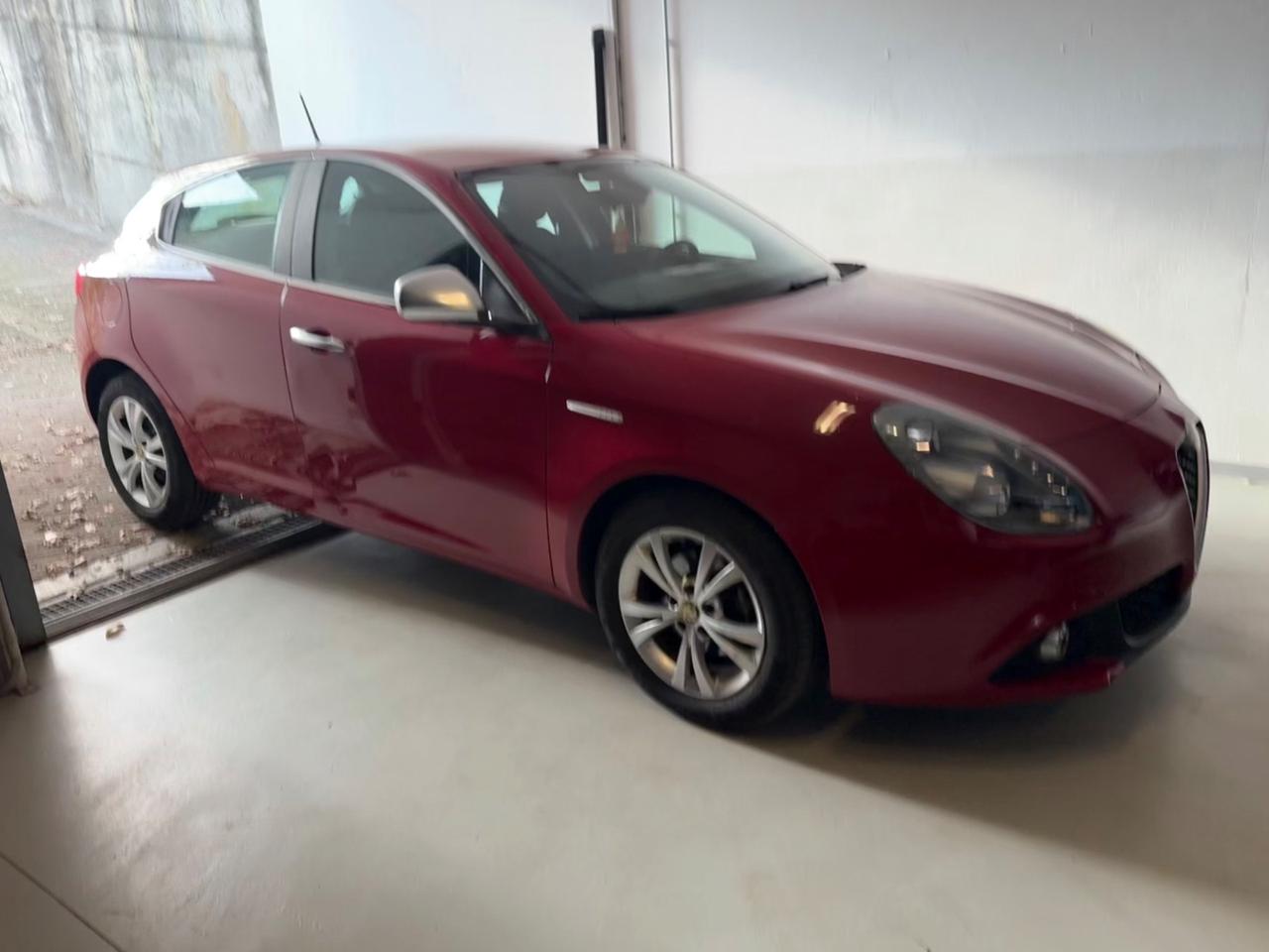 Alfa Romeo Giulietta 1.6 JTDm TCT 120 CV Super