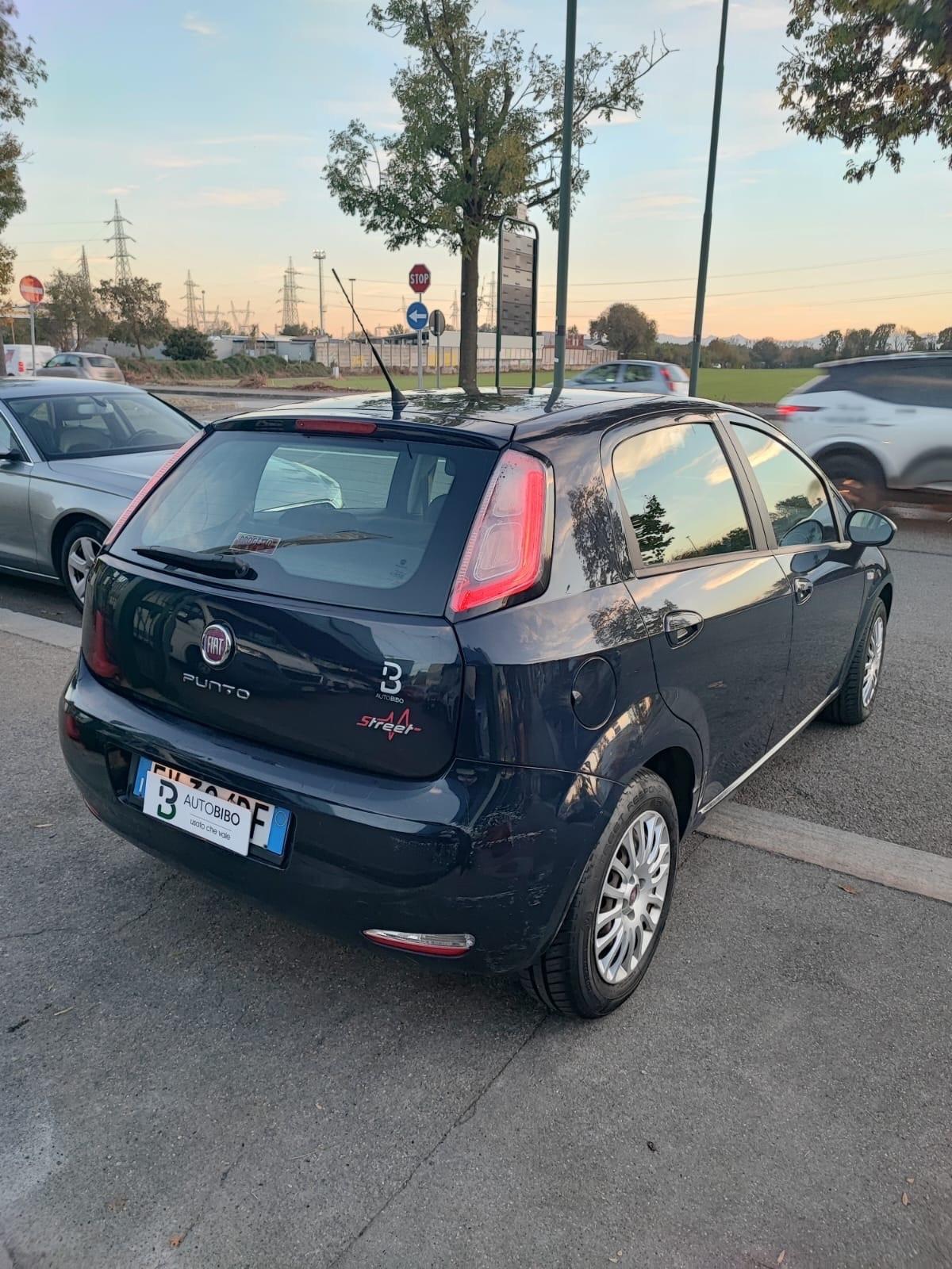 Fiat Punto 1.3 MJT II 75 CV 5 porte Lounge