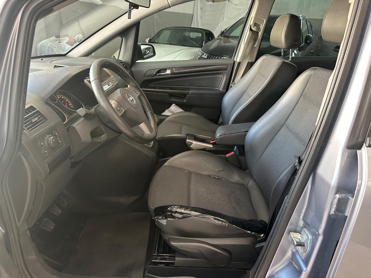 Opel Zafira 1.9 16V CDTI 150CV Cosmo