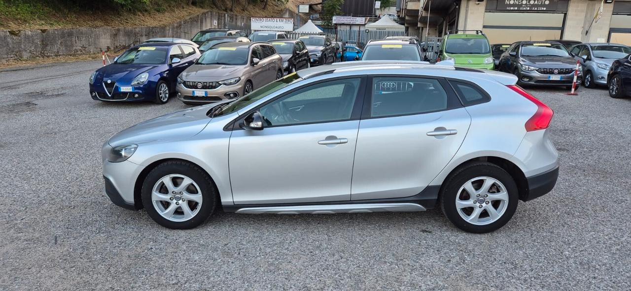 Volvo V40 CrossCountry V40 D2 1.6 Moment.-11/2013