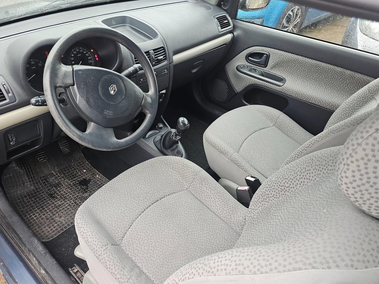 Renault Clio 1.2 16V cat 3 porte Confort Authentique