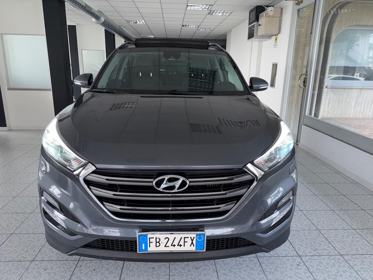 Hyundai Tucson 2.0 gasolio 4x4 Ful Optional