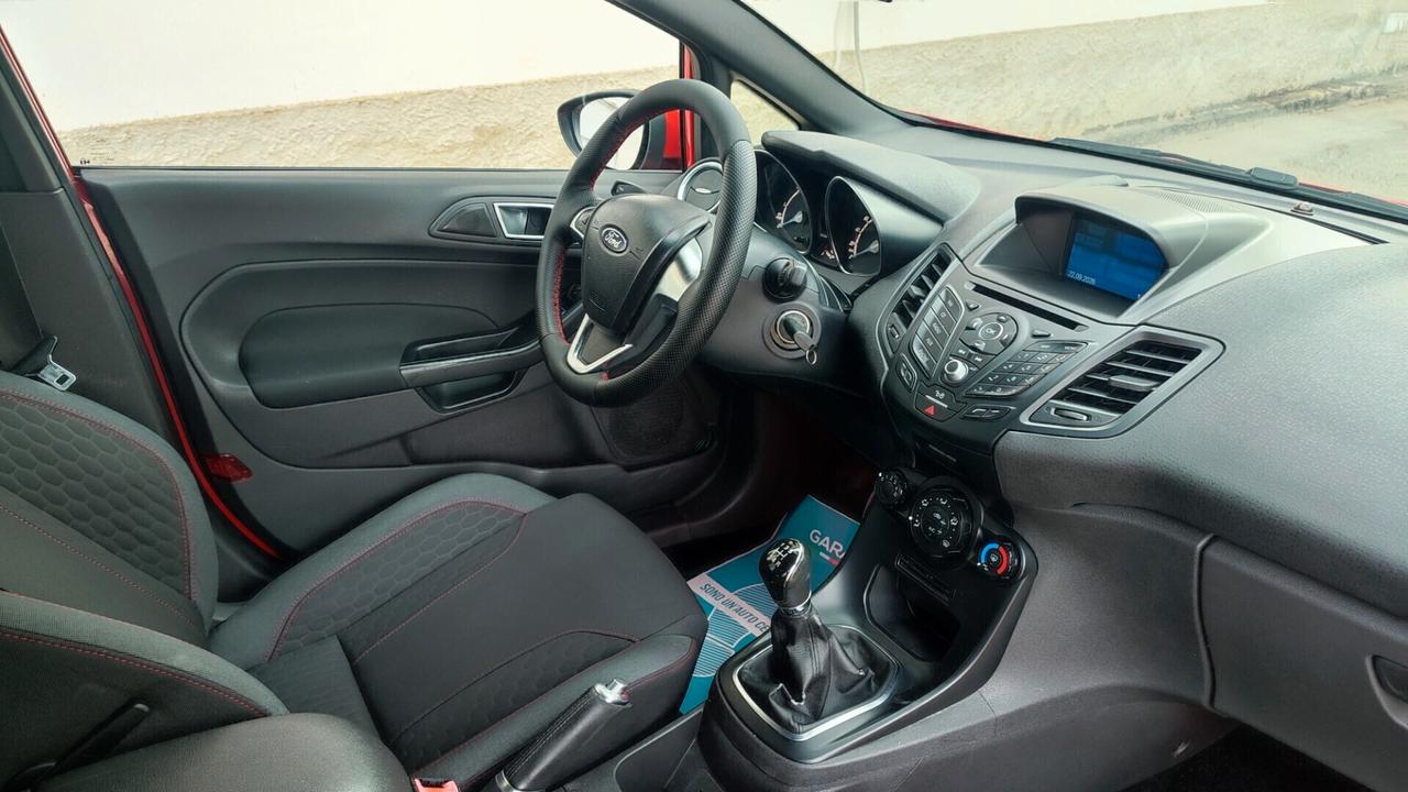 FORD FIESTA ST-LINE 75 cv