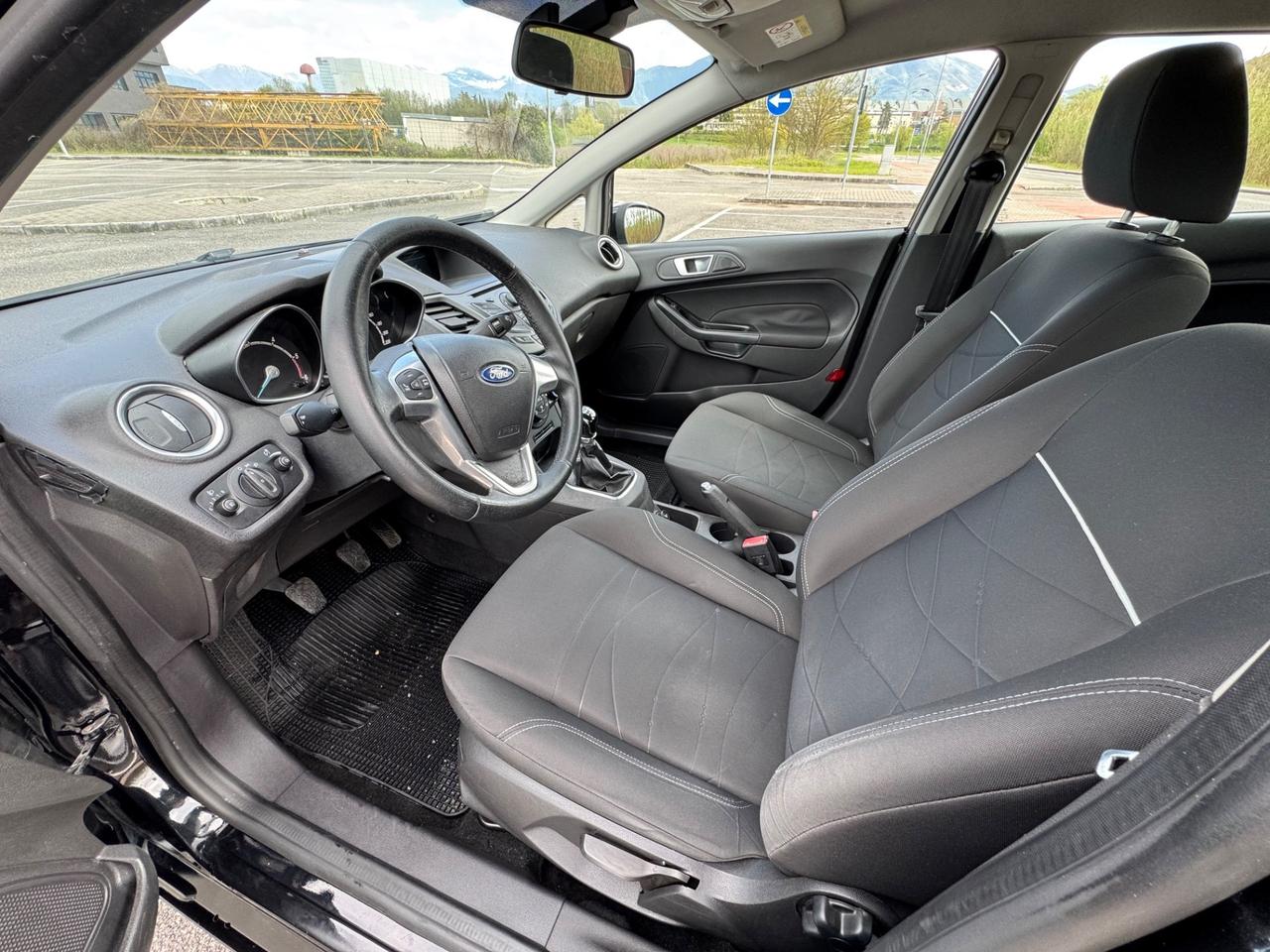 Ford Fiesta 1.5 TDCi 75CV 5 porte Titanium