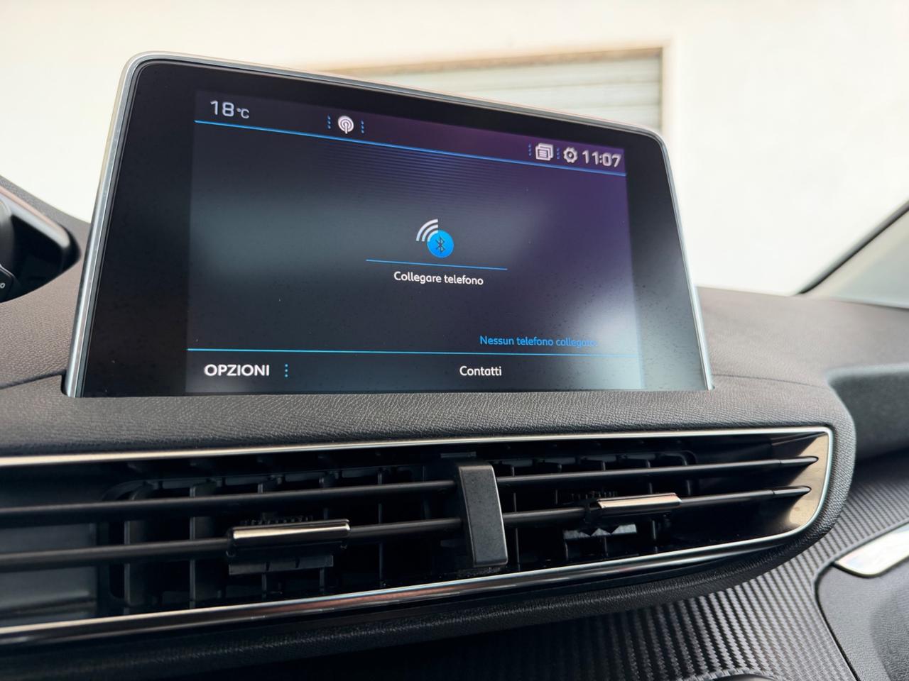 Peugeot 3008 BlueHDi 130 EAT8 Allure