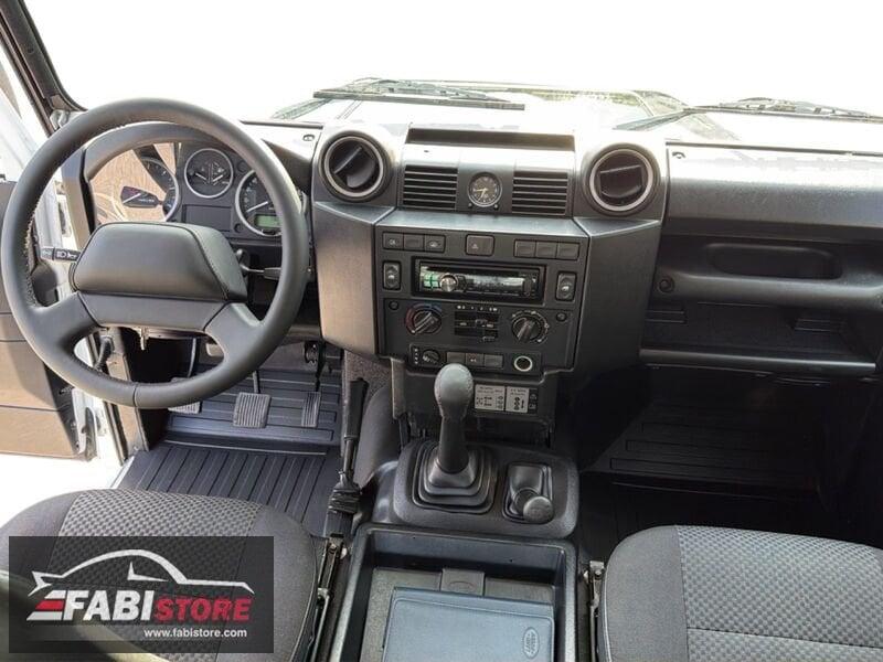 Land Rover Defender Defender 90 2.2 TD4 122 Cv SW - Cerchi, Clima, Radio ecc
