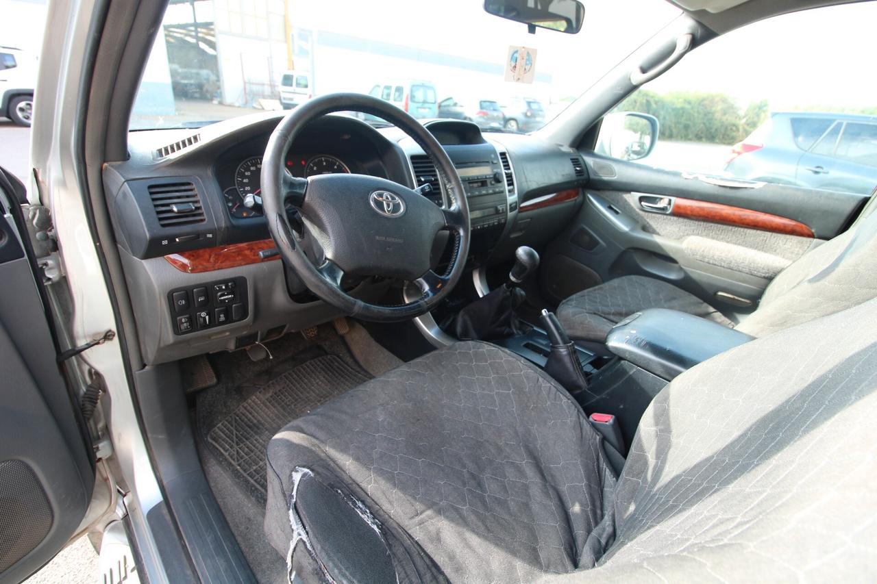 Toyota Land Cruiser 3.0 D-4D 16V cat 5 porte Sol