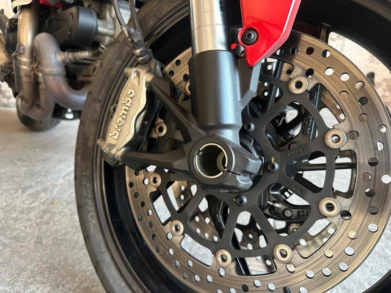 Ducati Monster 797