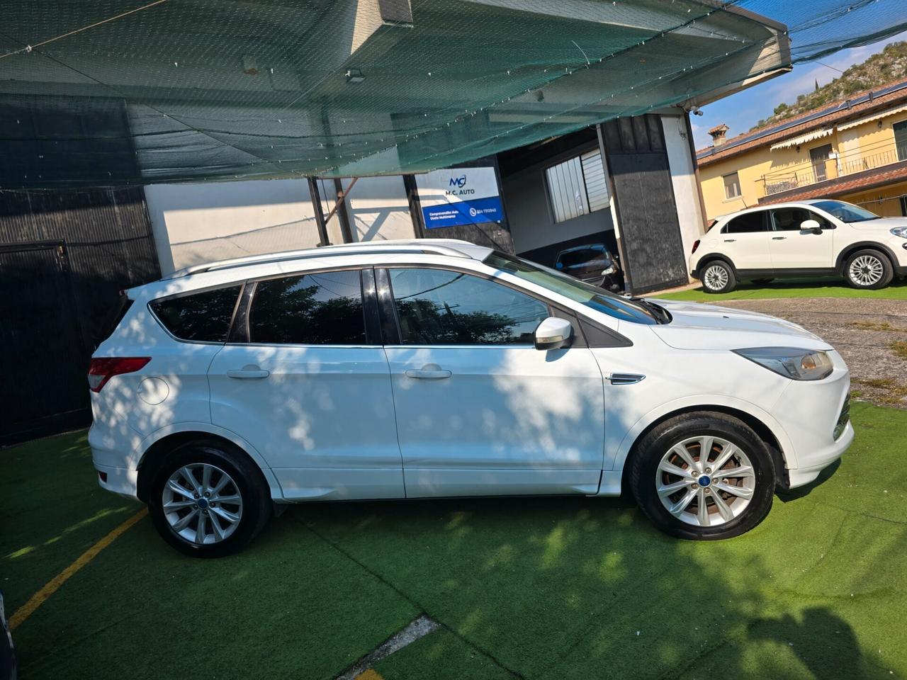 Ford Kuga 2.0 TDCI 150 CV 4WD Powershift euro6-2016