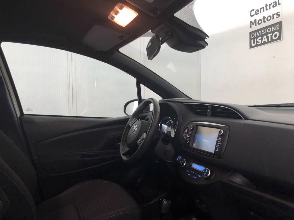 Toyota Yaris 5 Porte 1.5 VVT-i Hybrid Trend White Edition E-CVT
