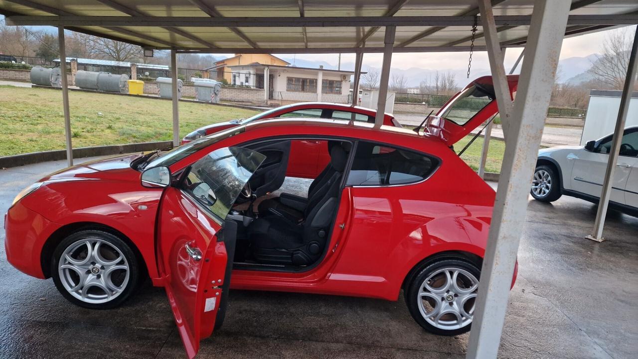 Alfa Romeo MiTo 1.6 JTDm 16V Distinctive Sport Pack