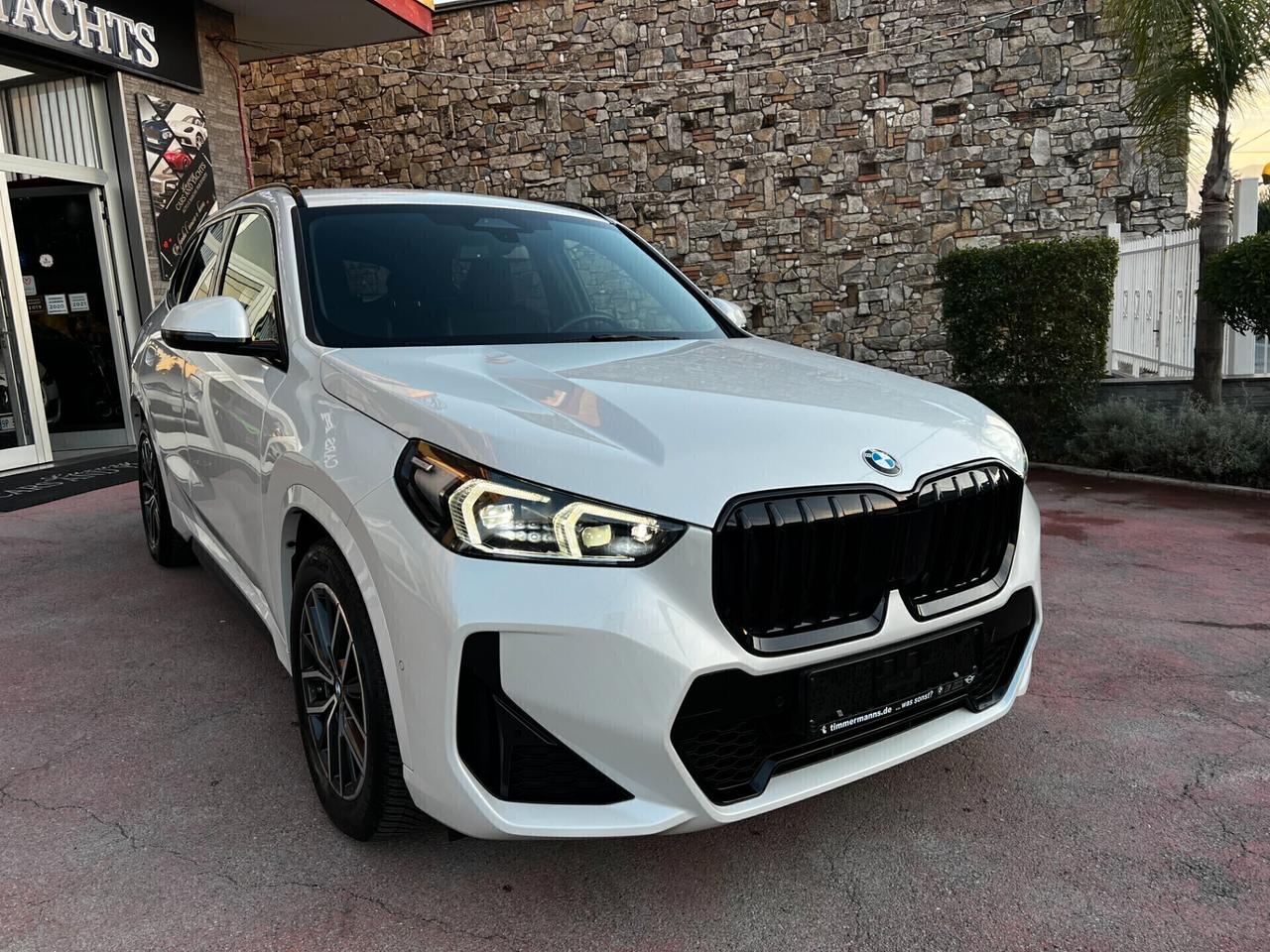 Bmw X1 sDrive 18D M Sport-2023-FULL