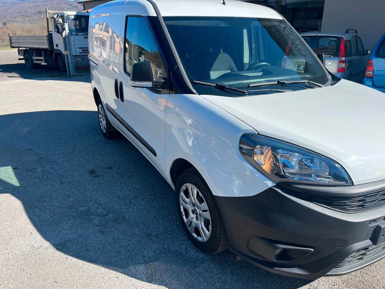 FIAT DOBLO 1.6 MTJ 3' POSTI IVA COMPRESA