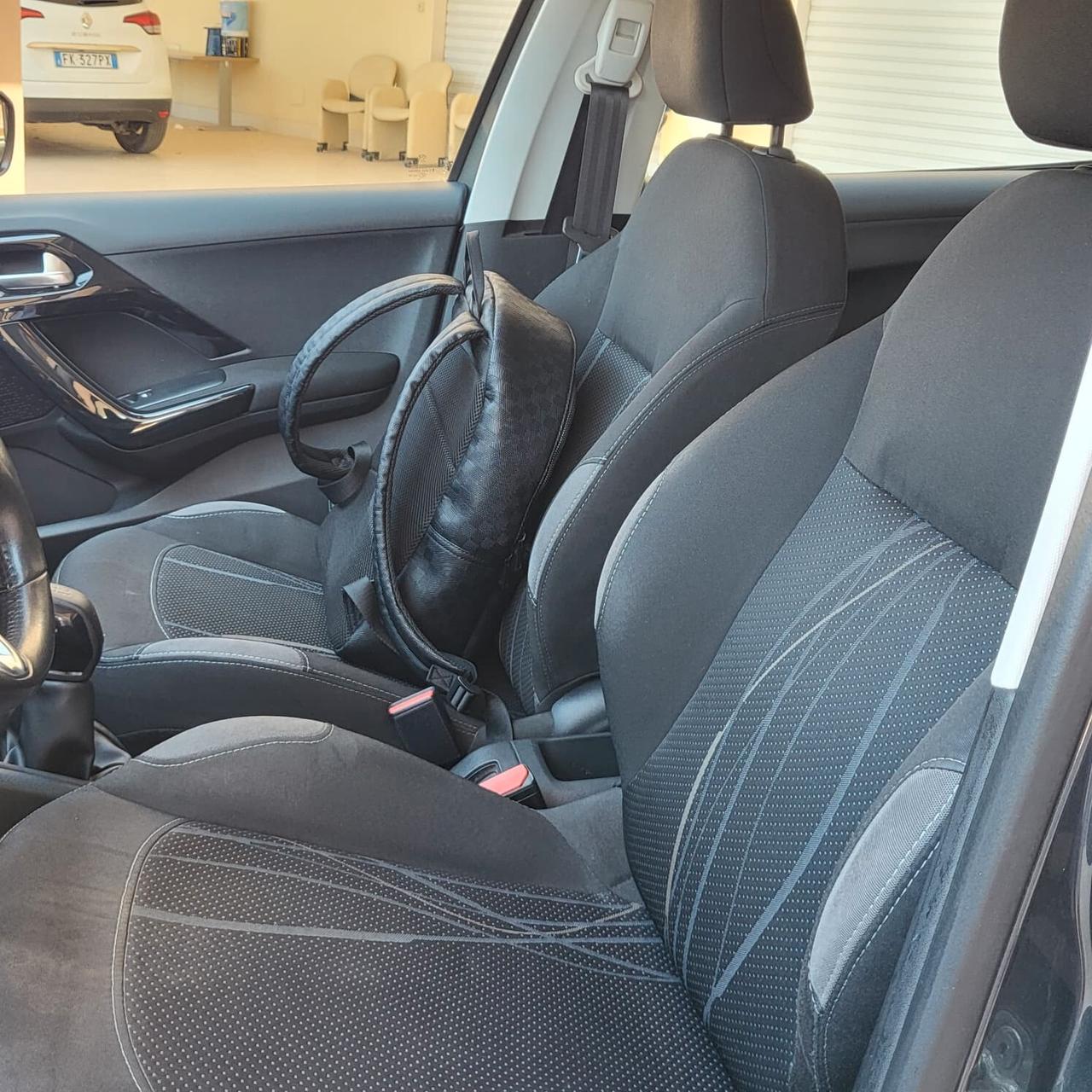 Peugeot 208 1.4 VTi 95 CV 5p. GPL Allure