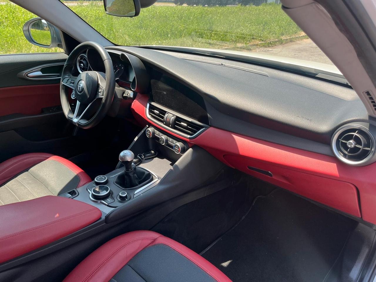 Alfa Romeo Giulia 2.2 Turbodiesel 180 CV