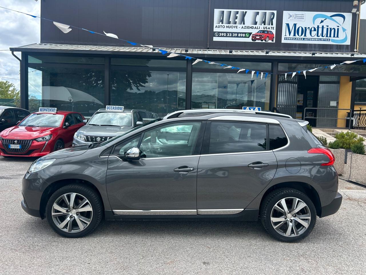 " UNA CHICCA " Peugeot 2008 Blue HDi Allure