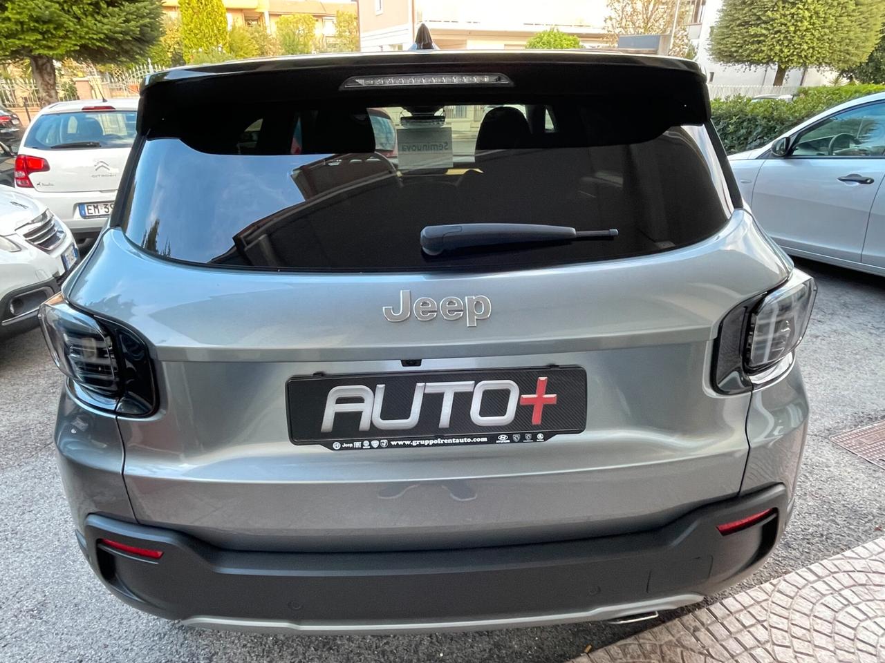 Jeep Avenger 1.2 Turbo 100 CV Summit