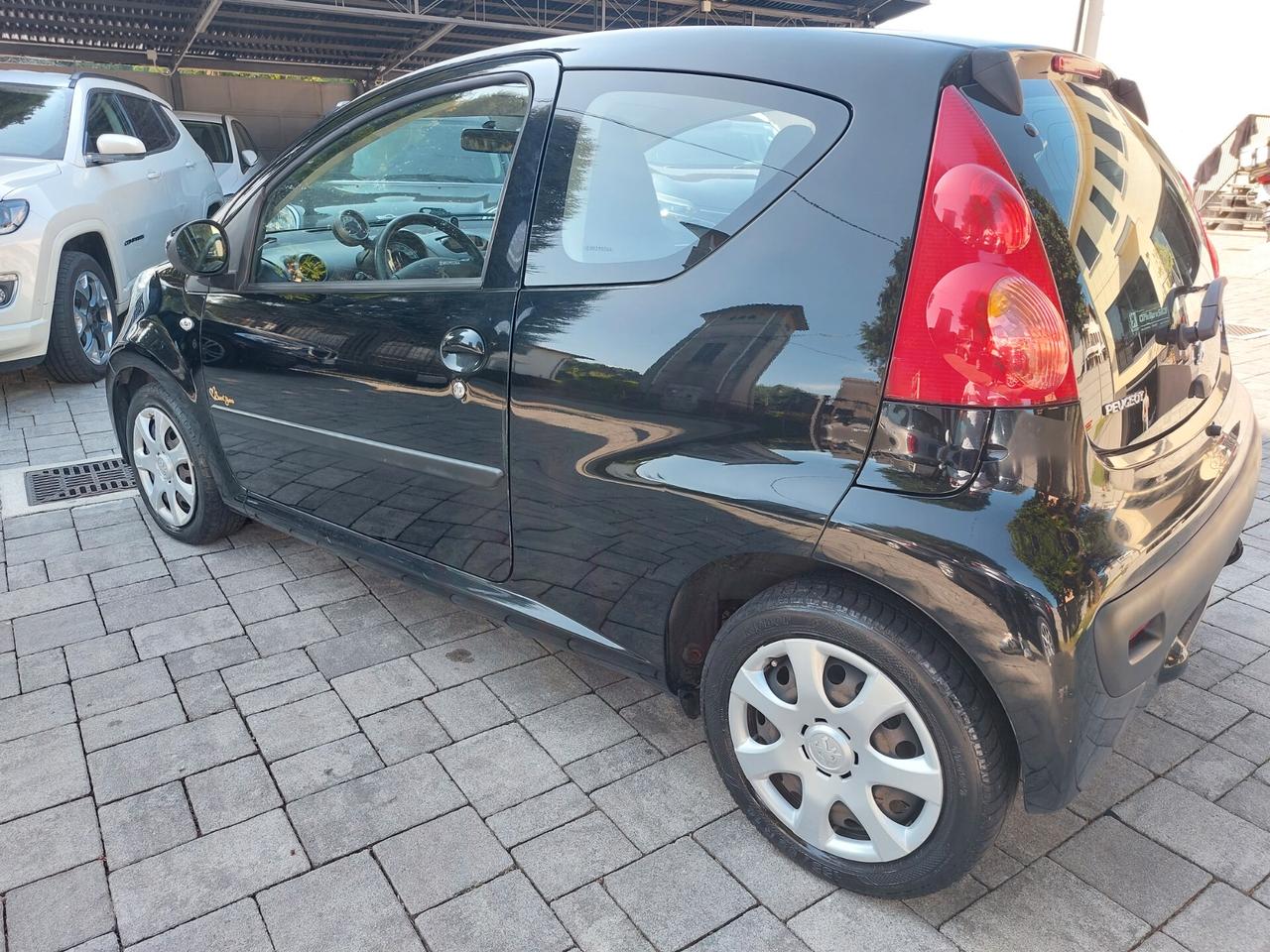 Peugeot 107 1.0 68CV 3p. Sweet Years
