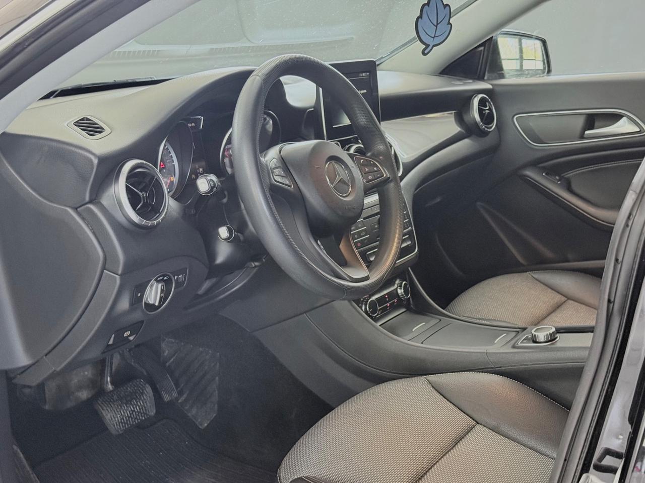 Mercedes-benz CLA 220 d S.W. Automatic Premium