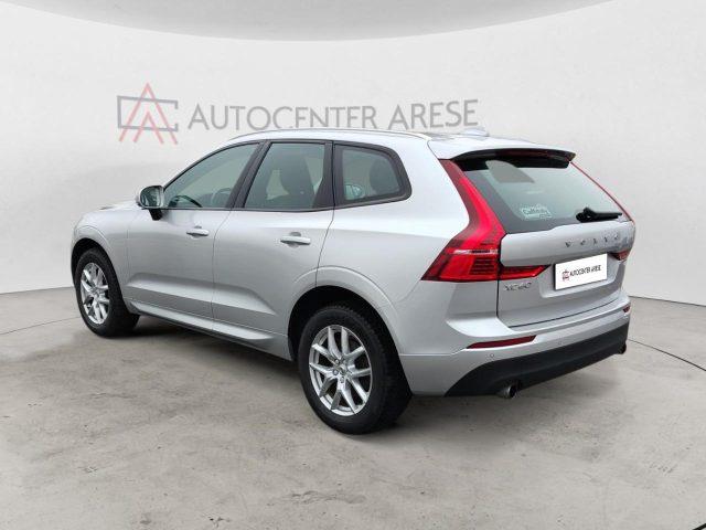 VOLVO XC60 B4 (d) AWD Geartronic Momentum