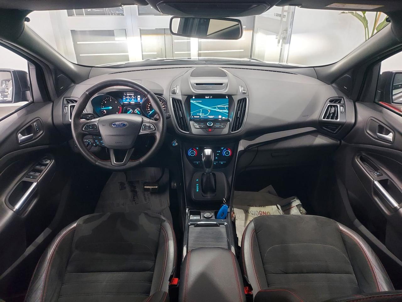 Ford Kuga 1.5 TDCI 120 CV S&S 2WD ST-LINE