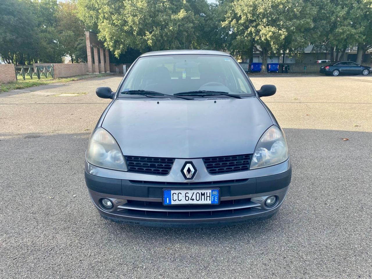 Renault Clio 1.2 cat 5 porte Symbol