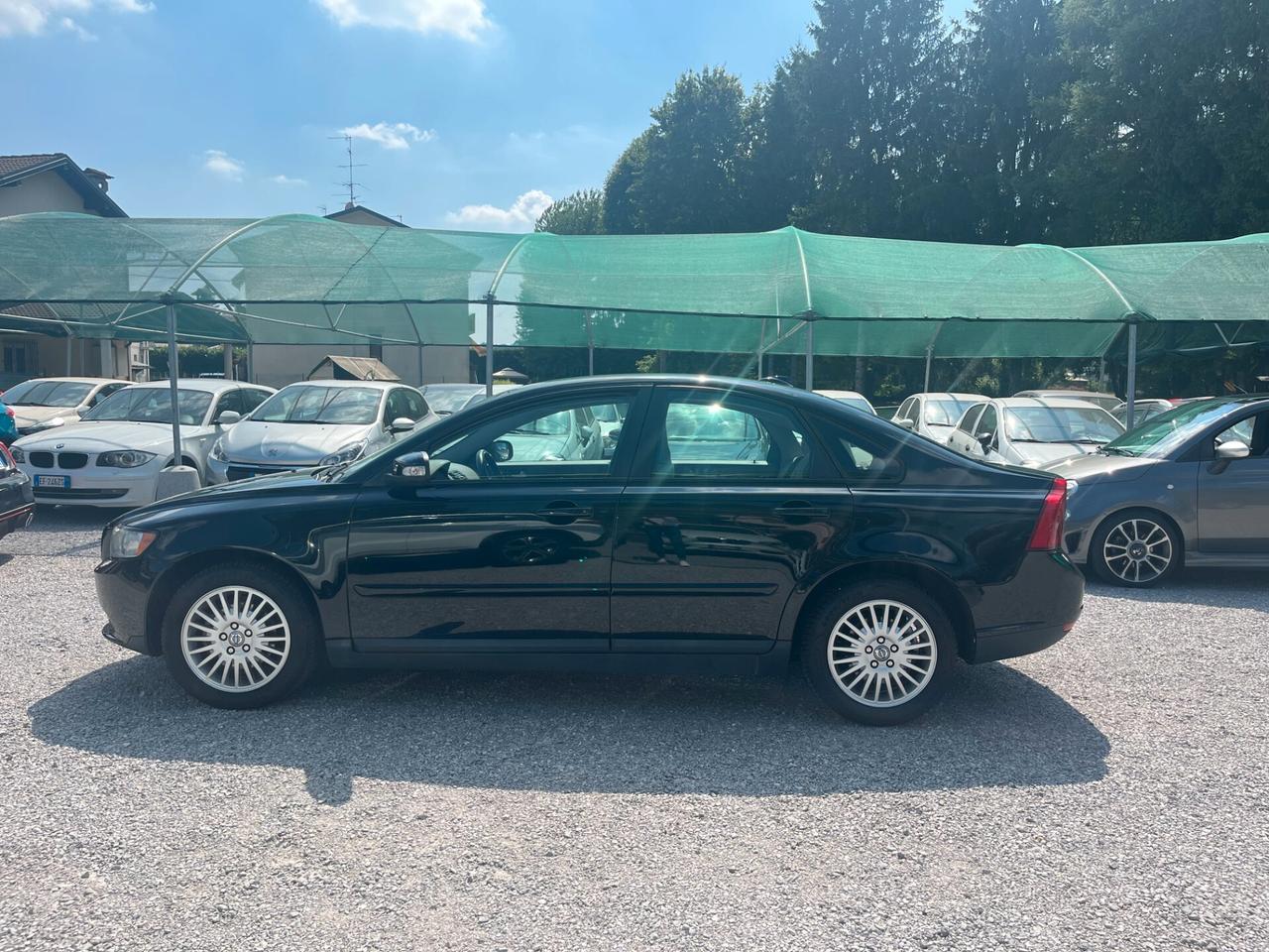 Volvo S40 1.6 16V cat Momentum