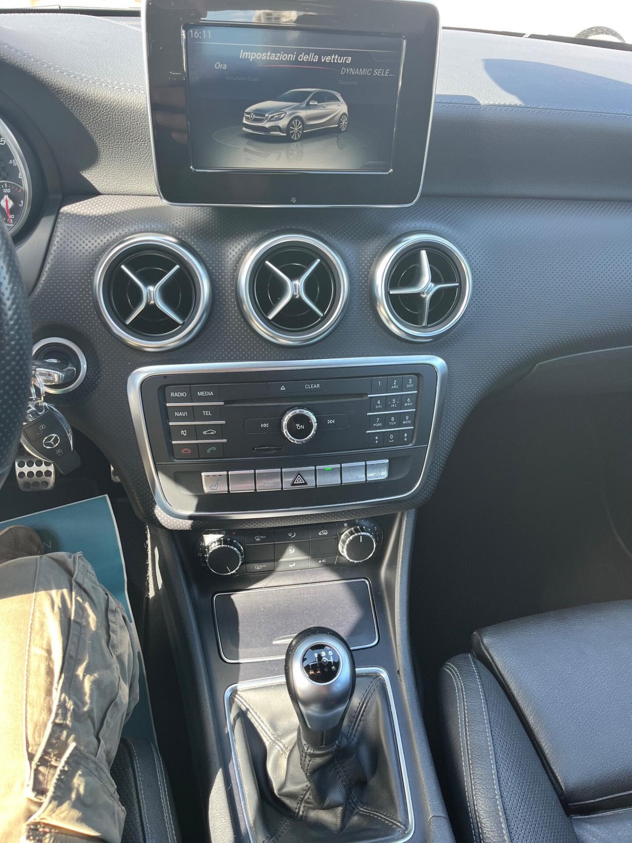 Mercedes-benz A 180 d Premium 2016