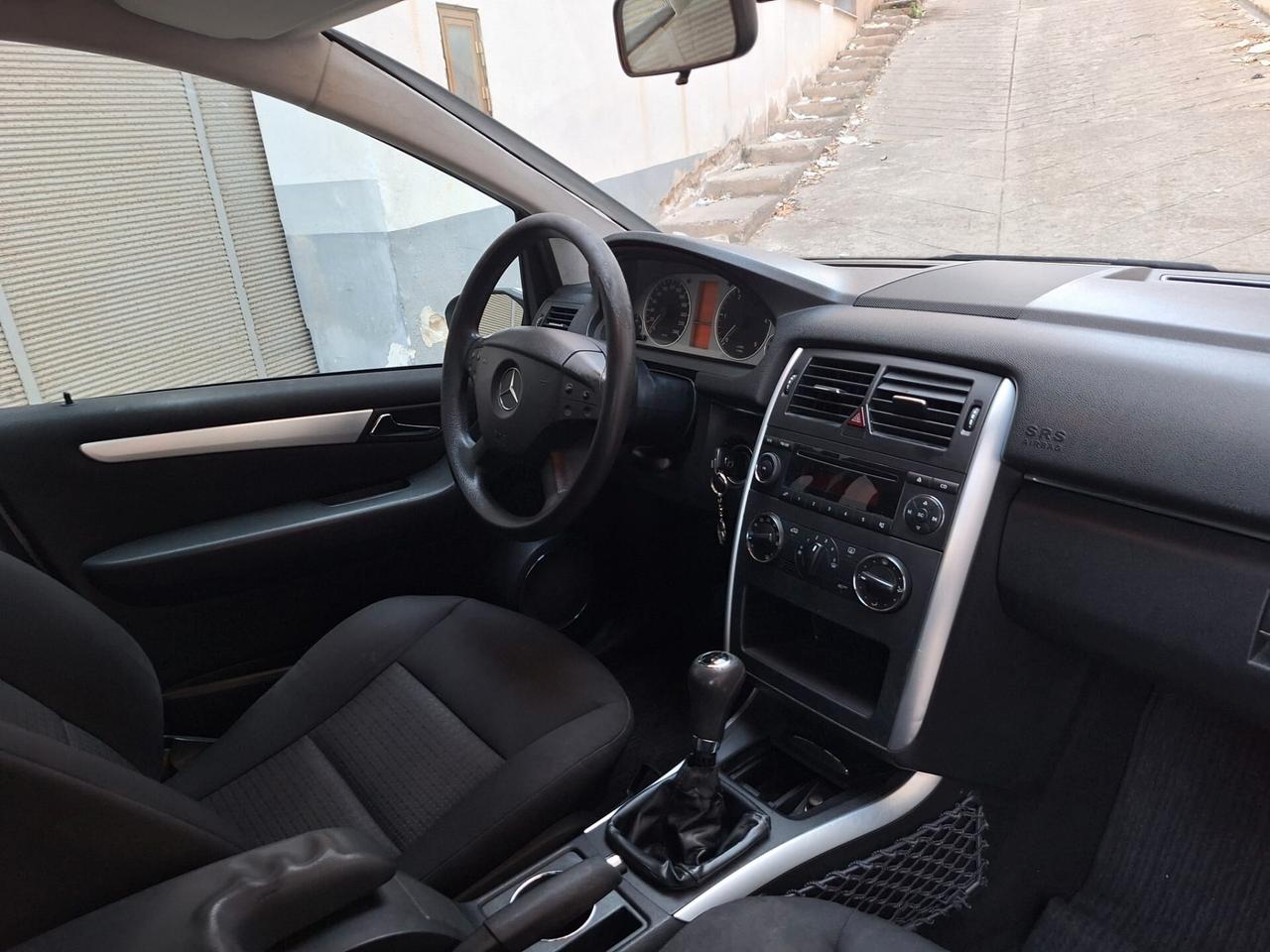 Mercedes-benz B 180 CDI Chrome