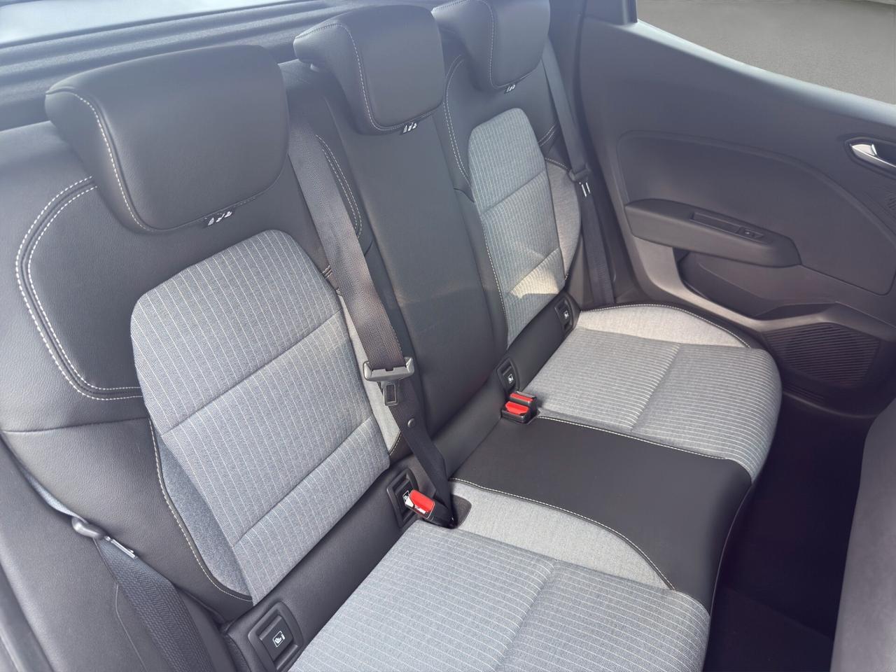 Renault Clio TCe 90 CV 5 porte Techno