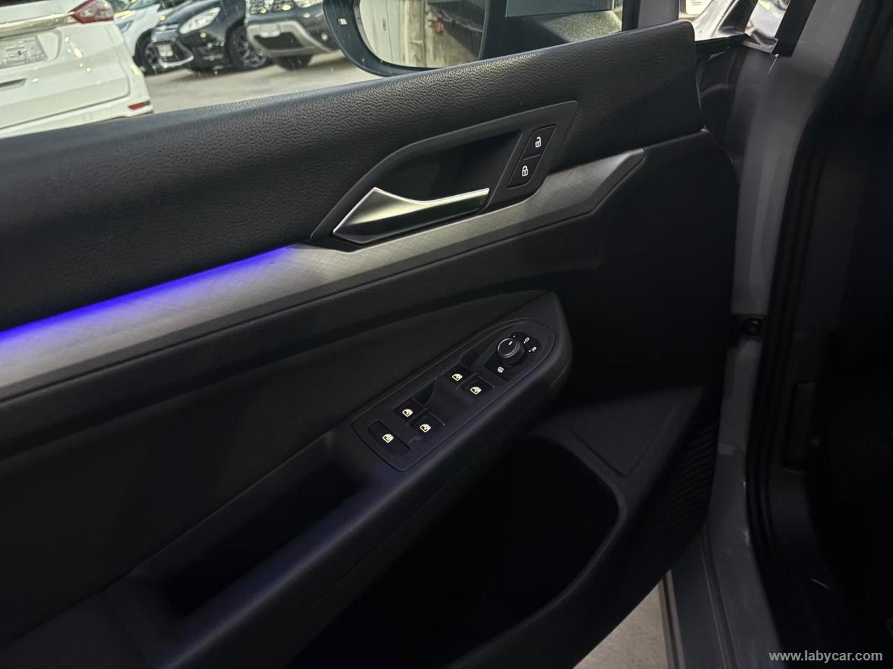 VOLKSWAGEN Golf 2.0 TDI DSG SCR Life STUPENDA COME NUOVA!