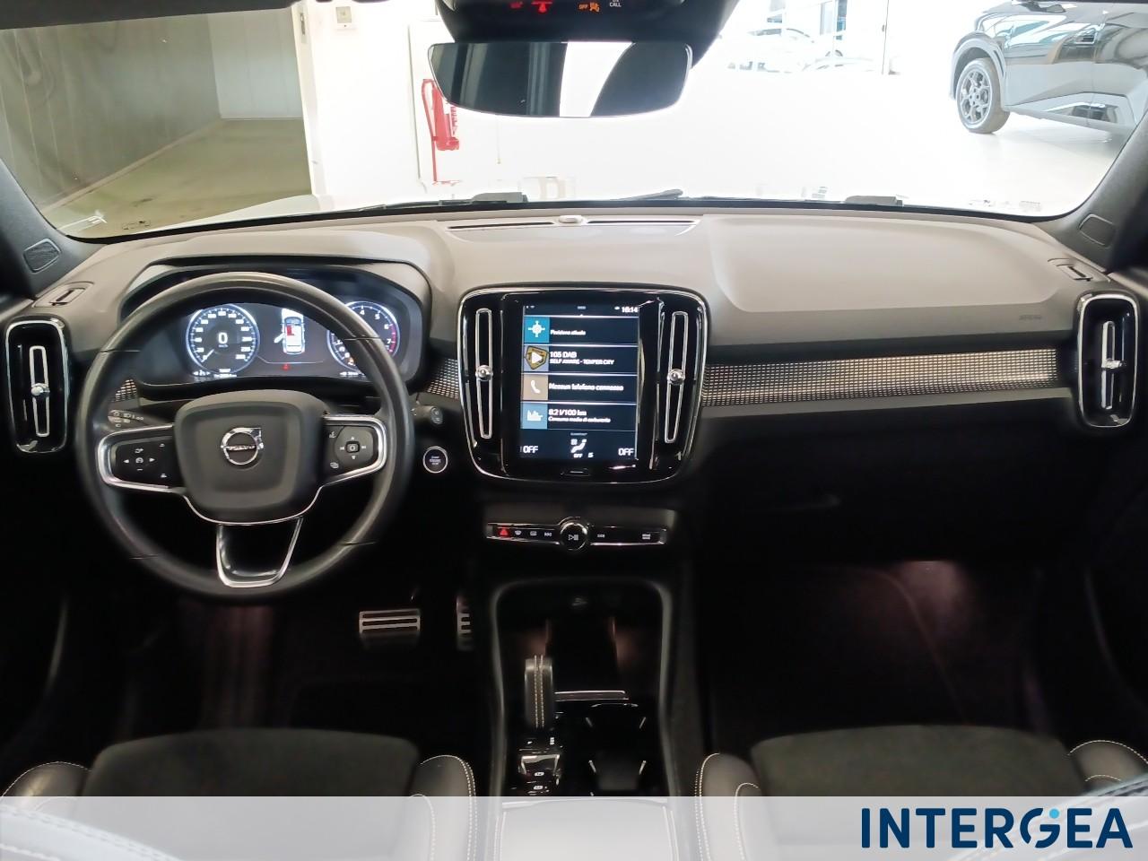 VOLVO XC40 1.5 t3 R-design 163cv auto my21