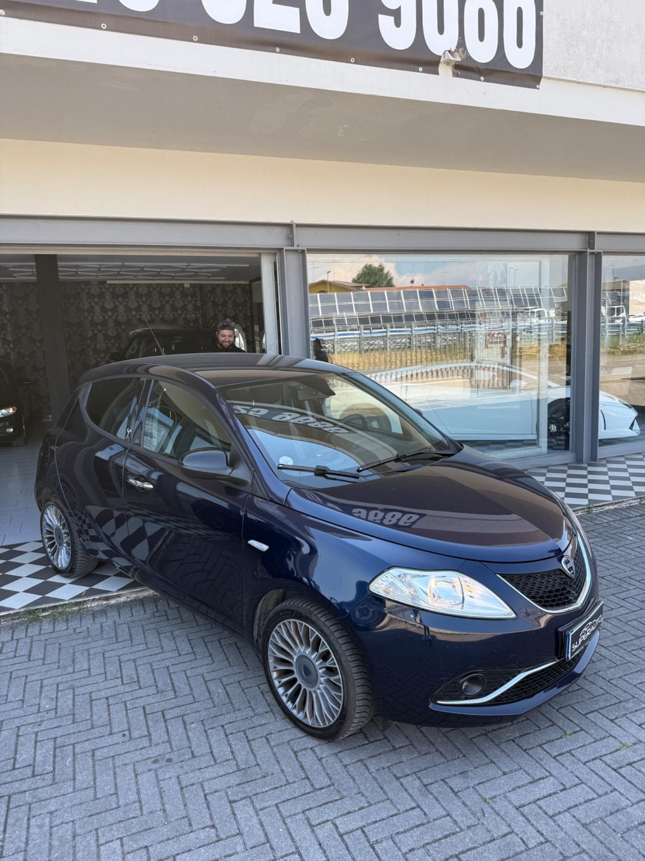 Lancia Ypsilon 1.3 MJT 16V 95 CV 5 porte S&S Platinum