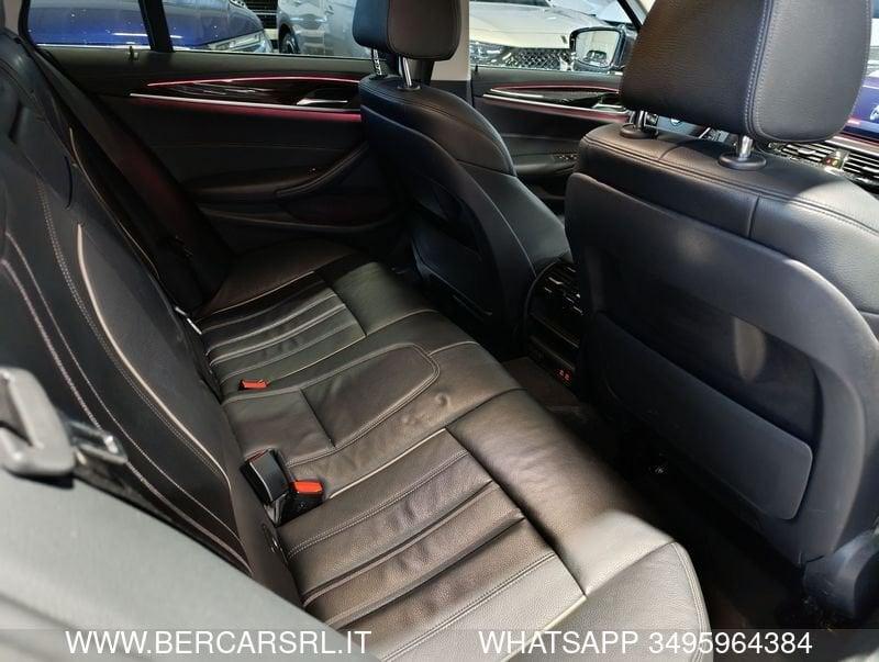 BMW Serie 5 520d 48V xDrive Touring Luxury*SEDILI RISC*TELECAMERA*CAMBIO AL VOLANTE*