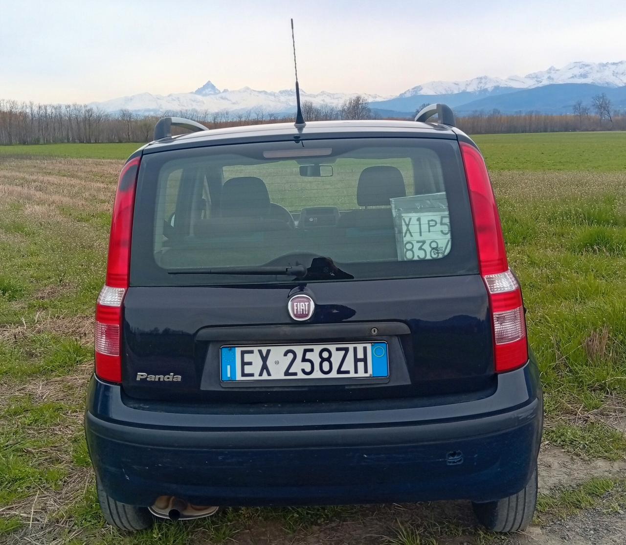 Fiat Panda 1.2 Emotion 60Cv 2010 118.500km .