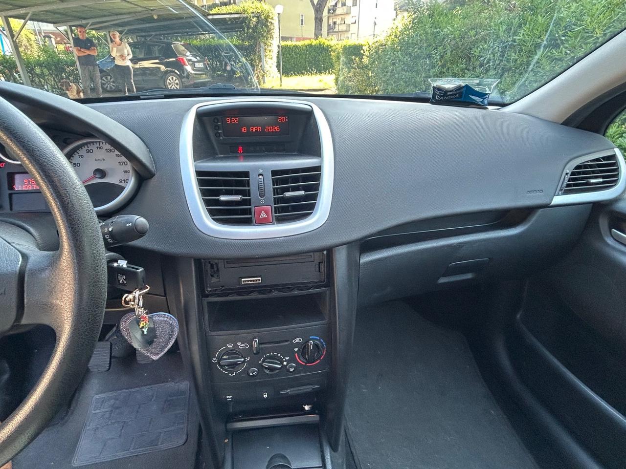 Peugeot 207 1.4 8V 75CV SW ONE Line