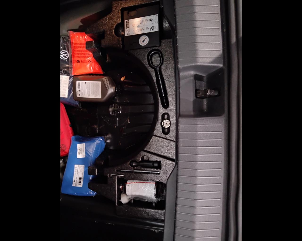 VOLKSWAGEN T-Roc I 2022 - T-Roc 1.0 tsi Style 110cv