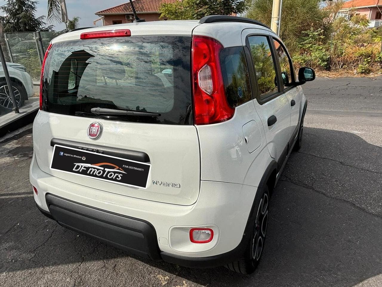Fiat Panda 1.0 FireFly S&S Hybrid Red