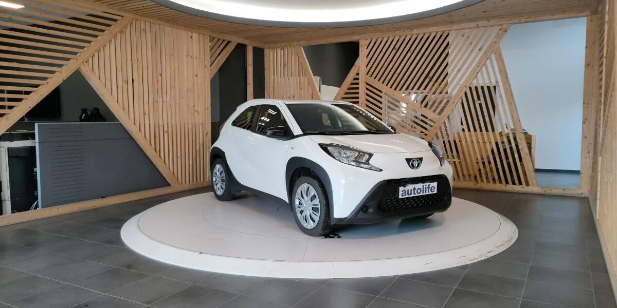 Toyota Aygo 1.0 Active 72cv s-cvt