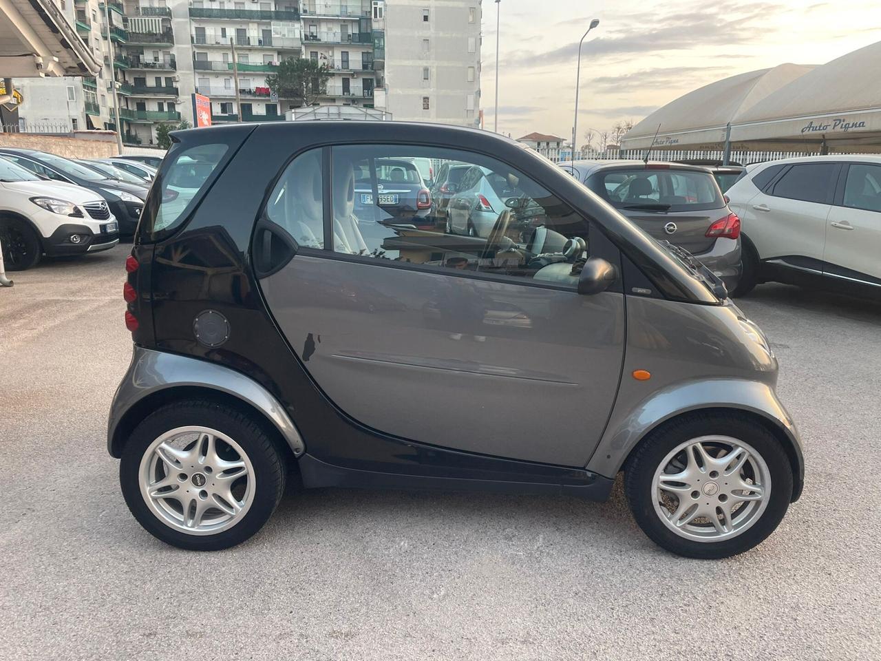 Smart ForTwo 700 coupé passion (45 kW)