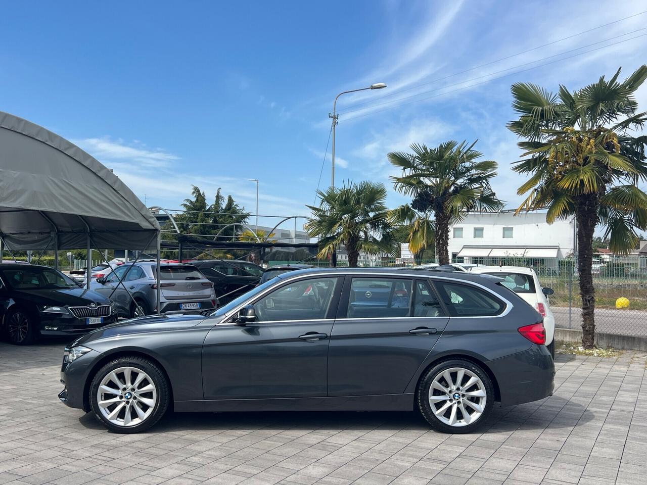 Bmw 320d Touring Luxury Tenuta molto Bene