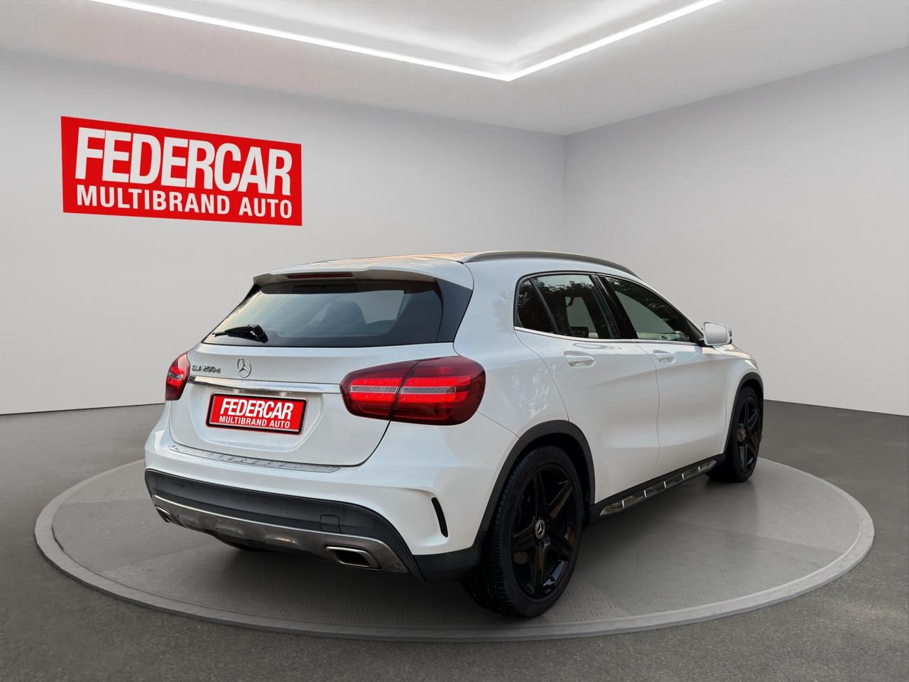 Mercedes-benz GLA 200 d Automatic Premium