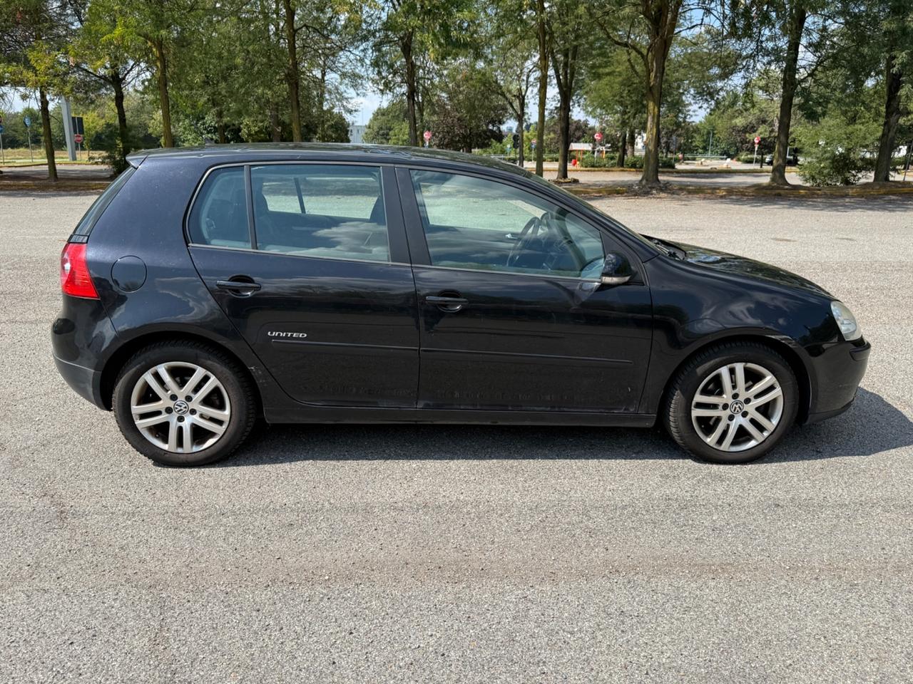 Volkswagen Golf 1.6 5p. Comfortline