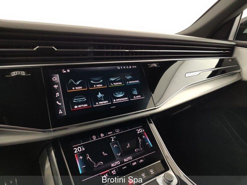 Audi Q8 Q8 45 TDI quattro tiptronic Sport