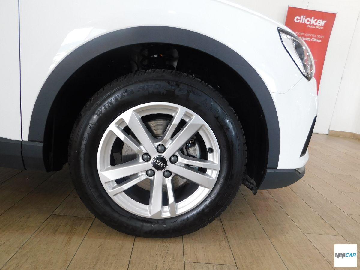 AUDI - Q3 - 35 TFSI Business