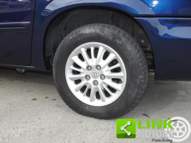 CHRYSLER Grand Voyager 7 POSTI