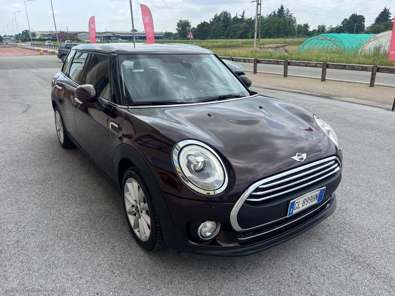 MINI Mini One D Hype Clubman PELLE FARI LED